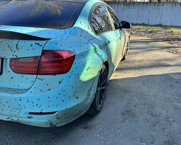 Синій БМВ 3 Серія, об'ємом двигуна 2 л та пробігом 180 тис. км за 13999 $, фото 2 на Automoto.ua