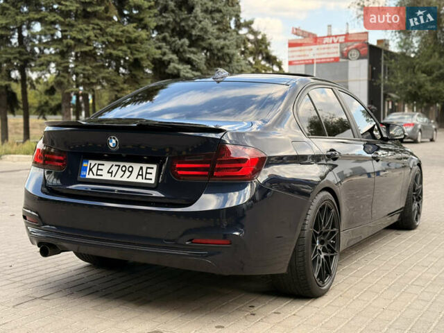 Синій БМВ 3 Серія, об'ємом двигуна 2 л та пробігом 219 тис. км за 12999 $, фото 5 на Automoto.ua