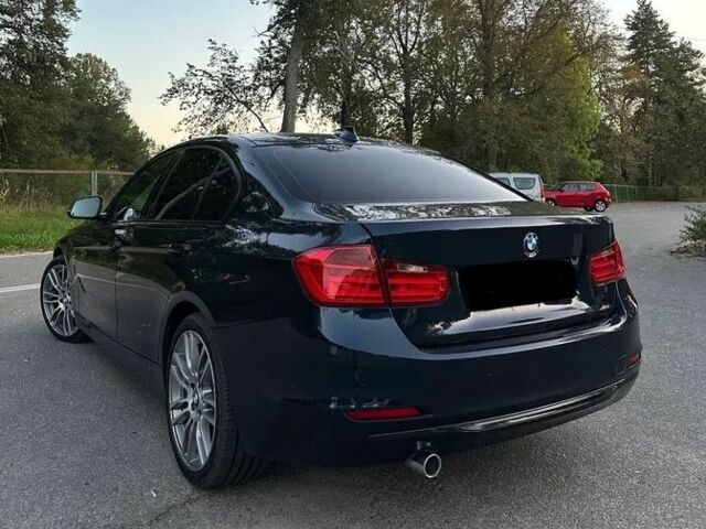 Синий БМВ 3 Серия, объемом двигателя 2 л и пробегом 178 тыс. км за 13900 $, фото 3 на Automoto.ua