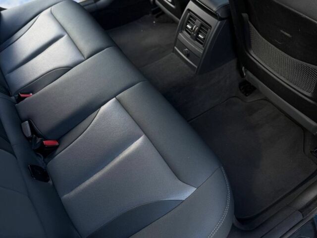 Синій БМВ 3 Серія, об'ємом двигуна 2 л та пробігом 275 тис. км за 13000 $, фото 9 на Automoto.ua