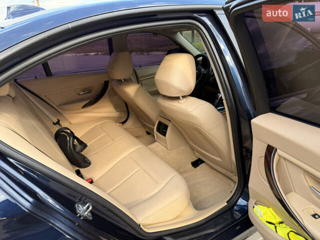 Синій БМВ 3 Серія, об'ємом двигуна 2 л та пробігом 219 тис. км за 12999 $, фото 13 на Automoto.ua