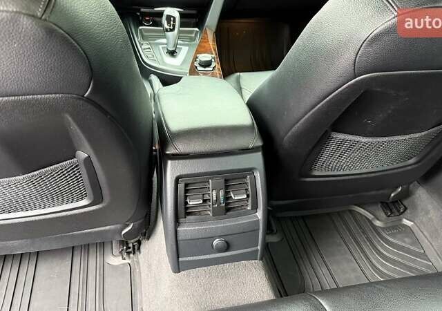 Синий БМВ 3 Серия, объемом двигателя 2 л и пробегом 125 тыс. км за 13700 $, фото 9 на Automoto.ua