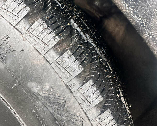 Синий БМВ 3 Серия, объемом двигателя 2 л и пробегом 180 тыс. км за 12900 $, фото 18 на Automoto.ua