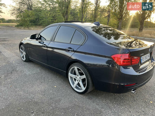 Синий БМВ 3 Серия, объемом двигателя 2 л и пробегом 213 тыс. км за 15000 $, фото 23 на Automoto.ua