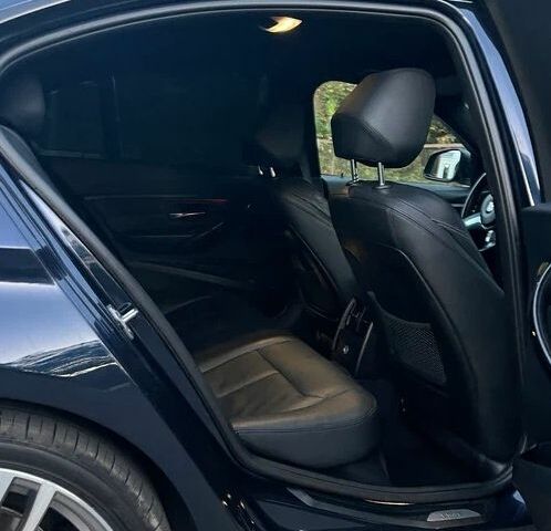 Синий БМВ 3 Серия, объемом двигателя 2 л и пробегом 178 тыс. км за 13900 $, фото 5 на Automoto.ua