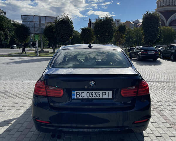 Синій БМВ 3 Серія, об'ємом двигуна 2 л та пробігом 177 тис. км за 12850 $, фото 3 на Automoto.ua