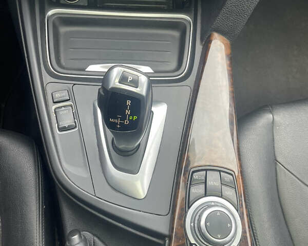 Синий БМВ 3 Серия, объемом двигателя 2 л и пробегом 180 тыс. км за 13700 $, фото 30 на Automoto.ua