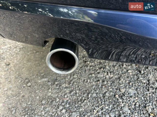 Синий БМВ 3 Серия, объемом двигателя 2 л и пробегом 213 тыс. км за 15000 $, фото 12 на Automoto.ua