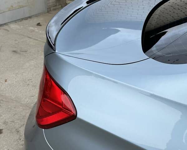 Синий БМВ 3 Серия, объемом двигателя 2 л и пробегом 128 тыс. км за 16900 $, фото 11 на Automoto.ua