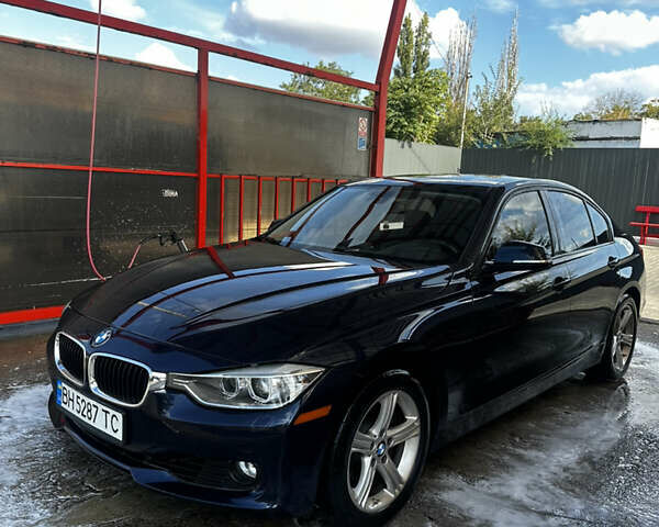 Синий БМВ 3 Серия, объемом двигателя 2 л и пробегом 194 тыс. км за 13000 $, фото 2 на Automoto.ua