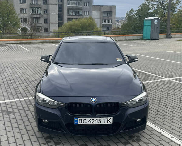 Синий БМВ 3 Серия, объемом двигателя 2 л и пробегом 180 тыс. км за 13700 $, фото 7 на Automoto.ua