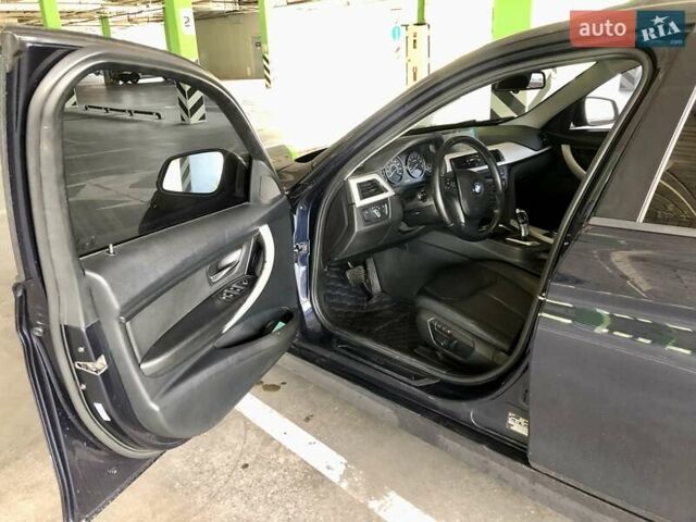 Синий БМВ 3 Серия, объемом двигателя 2 л и пробегом 171 тыс. км за 13000 $, фото 5 на Automoto.ua