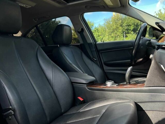 Синій БМВ 3 Серія, об'ємом двигуна 2 л та пробігом 233 тис. км за 274 $, фото 21 на Automoto.ua