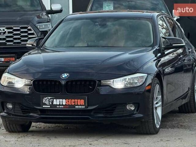 Синий БМВ 3 Серия, объемом двигателя 2 л и пробегом 230 тыс. км за 13300 $, фото 2 на Automoto.ua