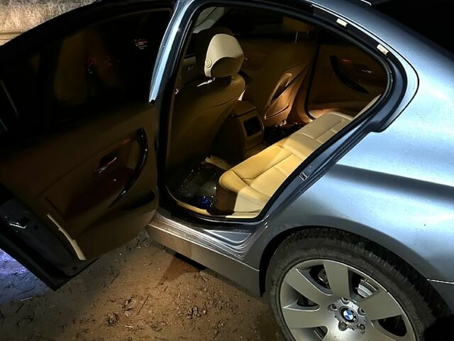 Синий БМВ 3 Серия, объемом двигателя 2 л и пробегом 108 тыс. км за 13500 $, фото 4 на Automoto.ua