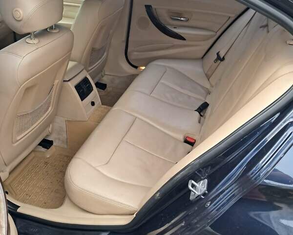 Синий БМВ 3 Серия, объемом двигателя 2 л и пробегом 178 тыс. км за 11100 $, фото 3 на Automoto.ua