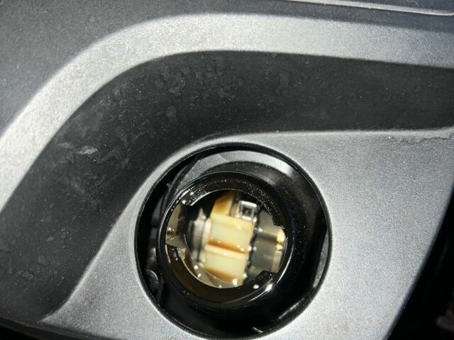 Синий БМВ 3 Серия, объемом двигателя 2 л и пробегом 320 тыс. км за 10500 $, фото 7 на Automoto.ua