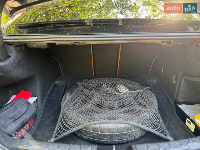 Синий БМВ 3 Серия, объемом двигателя 2 л и пробегом 125 тыс. км за 13500 $, фото 17 на Automoto.ua