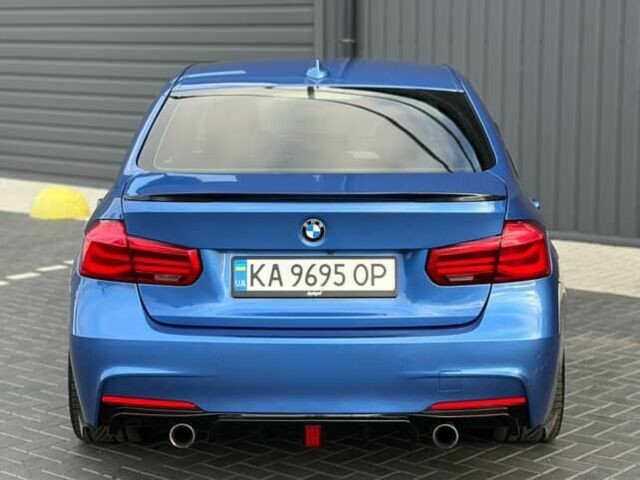 Синий БМВ 3 Серия, объемом двигателя 3 л и пробегом 183 тыс. км за 20200 $, фото 4 на Automoto.ua