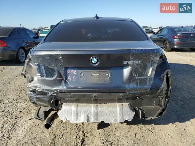 Синий БМВ 3 Серия, объемом двигателя 2 л и пробегом 76 тыс. км за 1900 $, фото 5 на Automoto.ua