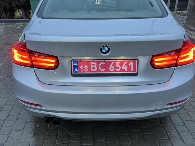 Синий БМВ 3 Серия, объемом двигателя 2 л и пробегом 320 тыс. км за 10500 $, фото 2 на Automoto.ua