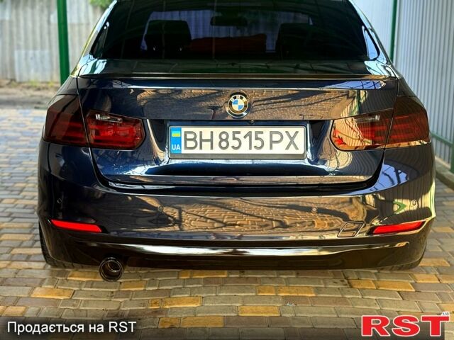 Синий БМВ 3 Серия, объемом двигателя 2 л и пробегом 14 тыс. км за 17900 $, фото 2 на Automoto.ua