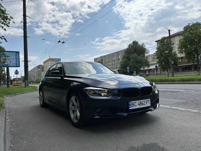 Синий БМВ 3 Серия, объемом двигателя 2 л и пробегом 155 тыс. км за 13500 $, фото 3 на Automoto.ua