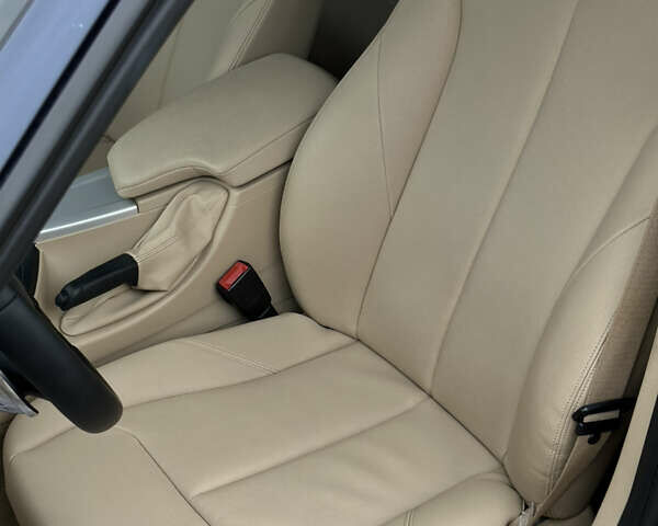 Синій БМВ 3 Серія, об'ємом двигуна 2 л та пробігом 65 тис. км за 15500 $, фото 35 на Automoto.ua