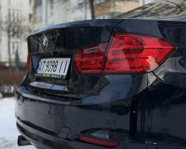 Синий БМВ 3 Серия, объемом двигателя 2 л и пробегом 195 тыс. км за 11000 $, фото 7 на Automoto.ua