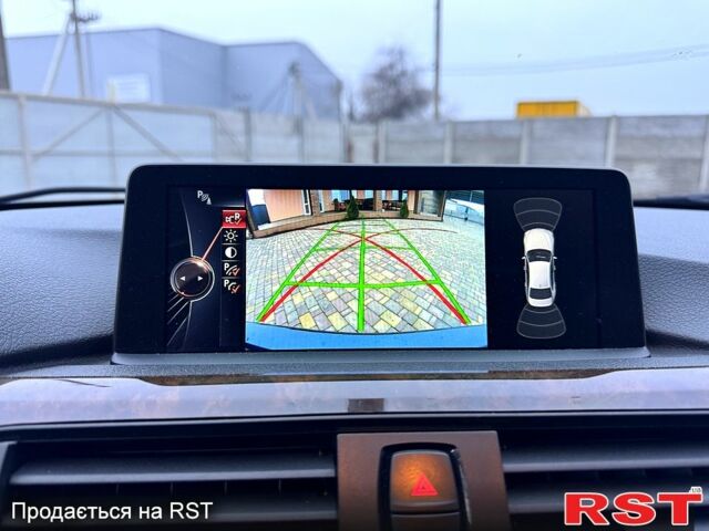 Синий БМВ 3 Серия, объемом двигателя 2 л и пробегом 14 тыс. км за 17900 $, фото 7 на Automoto.ua