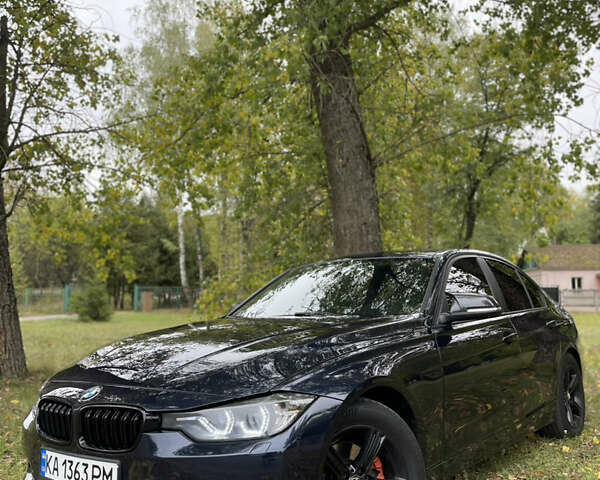 Синій БМВ 3 Серія, об'ємом двигуна 2 л та пробігом 200 тис. км за 14500 $, фото 1 на Automoto.ua