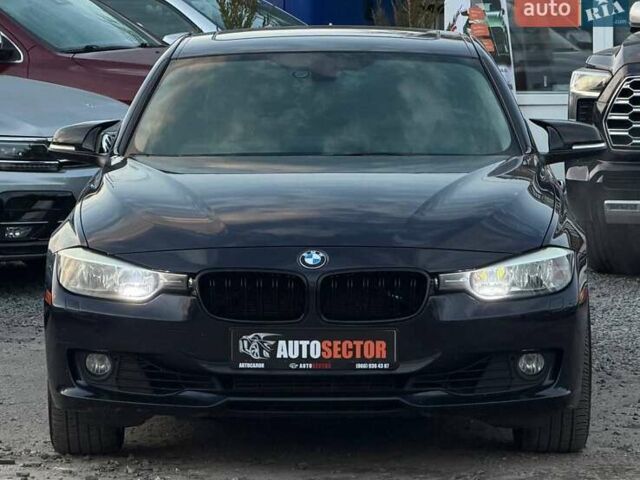 Синий БМВ 3 Серия, объемом двигателя 2 л и пробегом 230 тыс. км за 13300 $, фото 3 на Automoto.ua