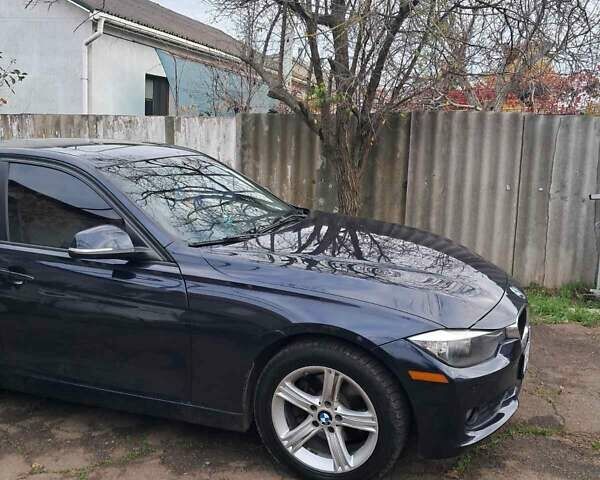 Синий БМВ 3 Серия, объемом двигателя 2 л и пробегом 178 тыс. км за 11100 $, фото 6 на Automoto.ua