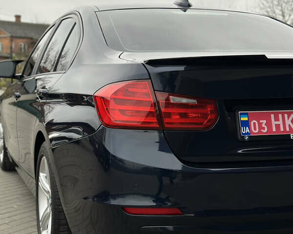 Синій БМВ 3 Серія, об'ємом двигуна 2 л та пробігом 65 тис. км за 15500 $, фото 20 на Automoto.ua