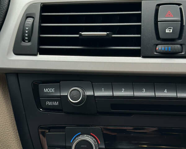 Синій БМВ 3 Серія, об'ємом двигуна 2 л та пробігом 65 тис. км за 15500 $, фото 69 на Automoto.ua