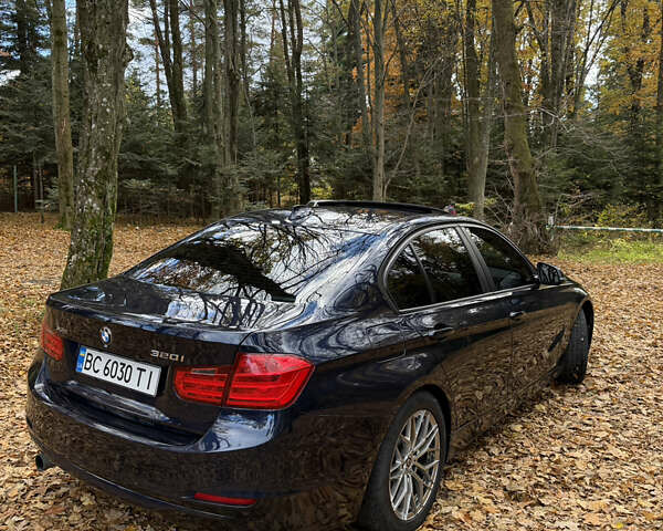 Синій БМВ 3 Серія, об'ємом двигуна 2 л та пробігом 192 тис. км за 13000 $, фото 4 на Automoto.ua