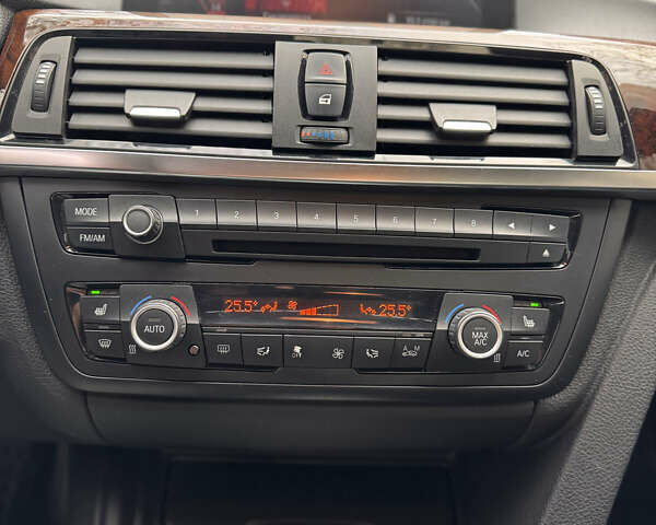 Синий БМВ 3 Серия, объемом двигателя 2 л и пробегом 171 тыс. км за 15300 $, фото 17 на Automoto.ua