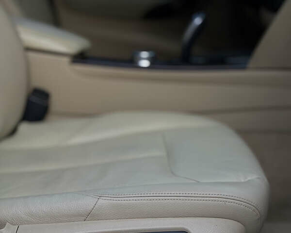 Синий БМВ 3 Серия, объемом двигателя 2 л и пробегом 195 тыс. км за 11000 $, фото 32 на Automoto.ua