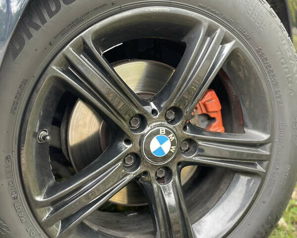 Синій БМВ 3 Серія, об'ємом двигуна 2 л та пробігом 200 тис. км за 14500 $, фото 9 на Automoto.ua