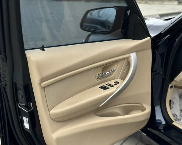 Синій БМВ 3 Серія, об'ємом двигуна 2 л та пробігом 65 тис. км за 15500 $, фото 32 на Automoto.ua