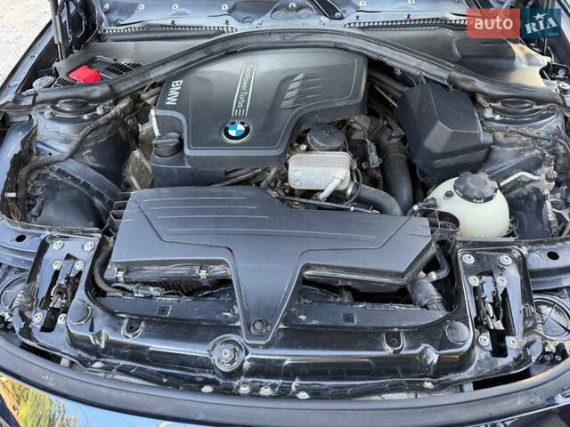 Синий БМВ 3 Серия, объемом двигателя 2 л и пробегом 125 тыс. км за 13500 $, фото 32 на Automoto.ua