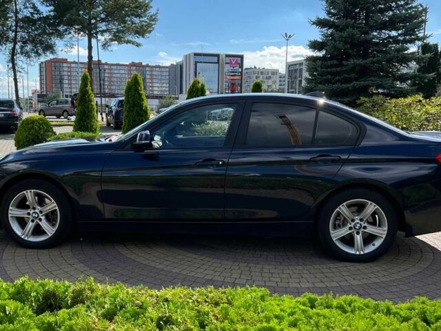Синій БМВ 3 Серія, об'ємом двигуна 2 л та пробігом 233 тис. км за 274 $, фото 3 на Automoto.ua