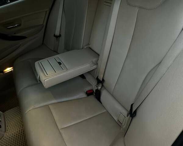 Синий БМВ 3 Серия, объемом двигателя 2 л и пробегом 230 тыс. км за 13300 $, фото 15 на Automoto.ua