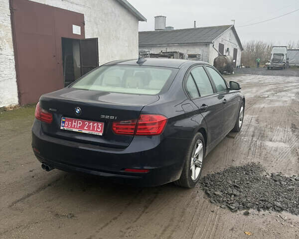 Синий БМВ 3 Серия, объемом двигателя 2 л и пробегом 198 тыс. км за 9200 $, фото 2 на Automoto.ua