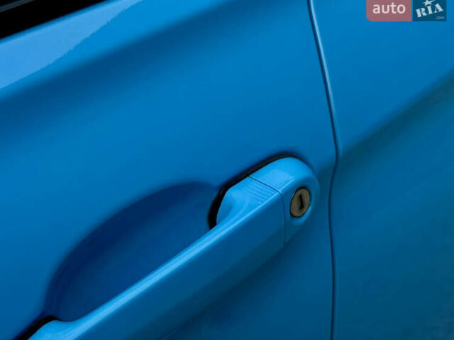Синий БМВ 3 Серия, объемом двигателя 2.98 л и пробегом 135 тыс. км за 19500 $, фото 20 на Automoto.ua