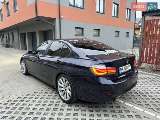 Синій БМВ 3 Серія, об'ємом двигуна 2 л та пробігом 85 тис. км за 13500 $, фото 6 на Automoto.ua