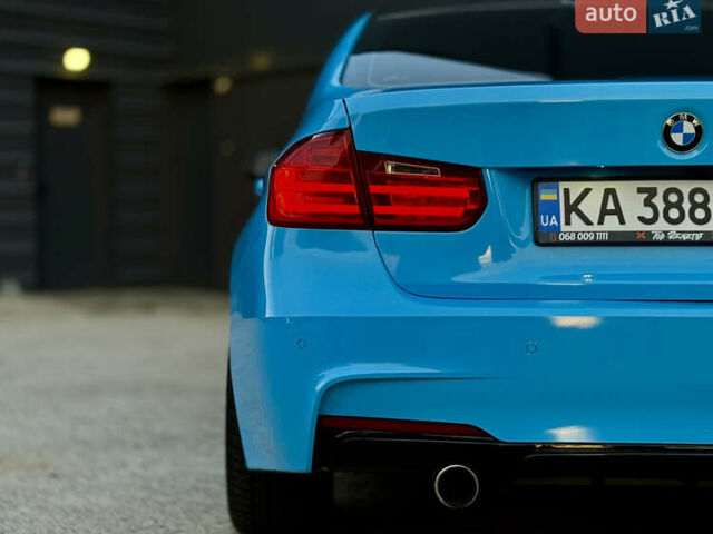 Синий БМВ 3 Серия, объемом двигателя 2.98 л и пробегом 135 тыс. км за 19500 $, фото 12 на Automoto.ua
