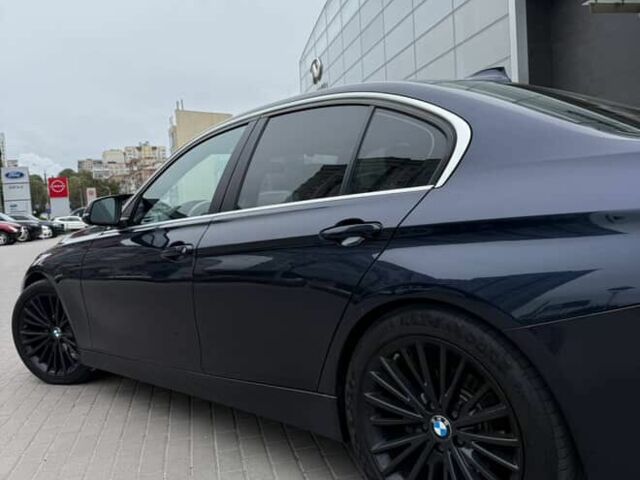 БМВ 3 Серия 2015 в Хмельницком на Automoto.ua Синий БМВ 3 Серия, объемом двигателя 2 л и пробегом 120 тыс. км за 13500 $, фото 6 на Automoto.ua