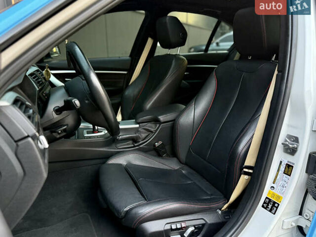 Синий БМВ 3 Серия, объемом двигателя 2.98 л и пробегом 135 тыс. км за 19500 $, фото 35 на Automoto.ua