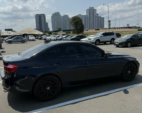 Синий БМВ 3 Серия, объемом двигателя 2 л и пробегом 195 тыс. км за 16500 $, фото 4 на Automoto.ua